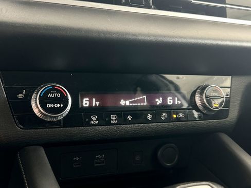 Used 2024 Mitsubishi Outlander SE FWD image 26