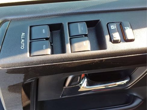 Used 2021 Toyota 4Runner Venture w/ Moonroof Package AWD/4WD image 13