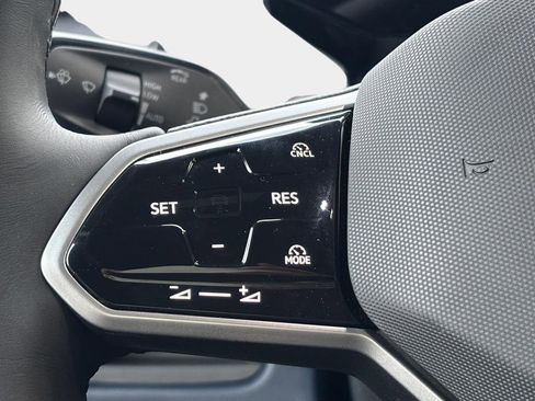 New 2025 Volkswagen ID. Buzz Pro S image 17