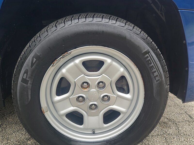 Used 2009 Jeep Patriot Sport FWD image 26