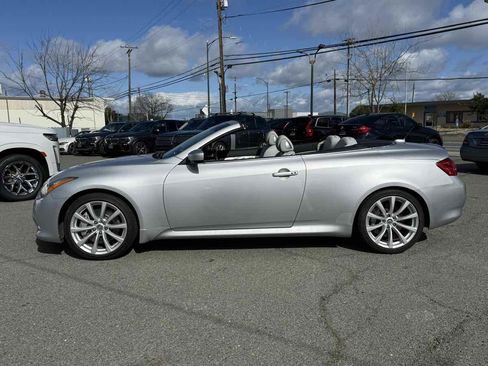 Used 2009 INFINITI G37 Sport w/ Premium Pkg image 6