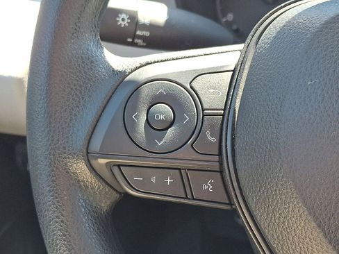Used 2024 Toyota Corolla LE FWD image 17