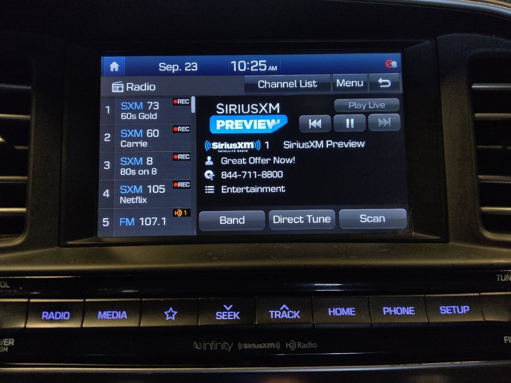 Used 2020 Hyundai Elantra Limited FWD image 25