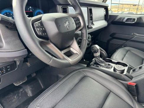 New 2025 Ford Bronco Badlands image 13