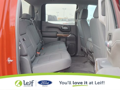 Used 2021 Chevrolet Silverado 1500 RST w/ LPO, Blackout Package image 31