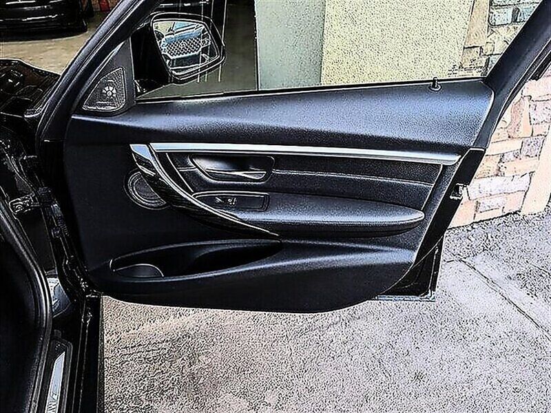 Used 2016 BMW 328i Sedan RWD image 30