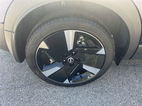 New 2026 Nissan Kicks SR w/ Cold Weather Package AWD/4WD image 14