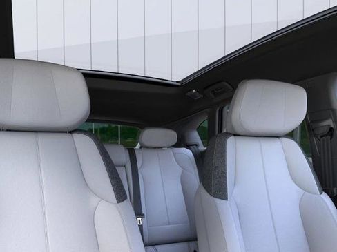 New 2026 Cadillac Optiq Luxury 1 w/ LPO, Floor Liner Package image 24