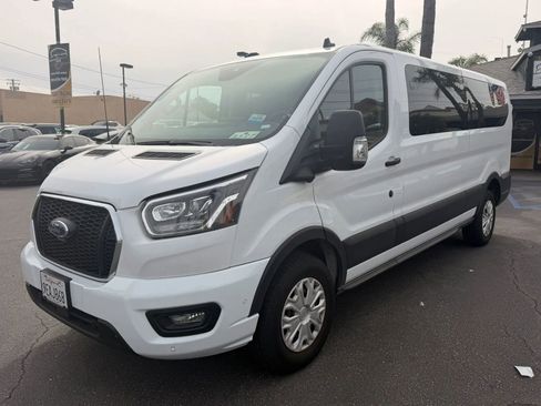 Used 2023 Ford Transit 350 XLT RWD image 3