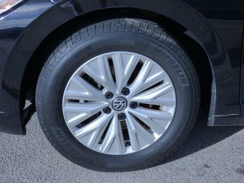 Used 2019 Volkswagen Jetta S image 26