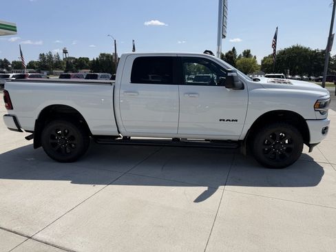 Used 2023 RAM 2500 Laramie w/ Night Edition AWD/4WD image 9