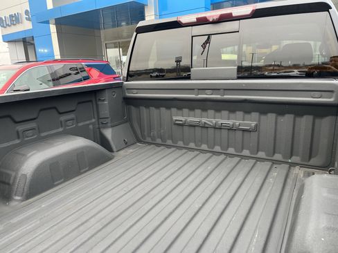 Used 2020 GMC Sierra 1500 Denali w/ Denali Ultimate Package image 11