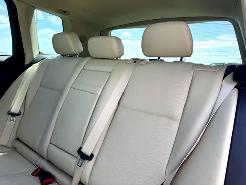 Used 2013 Mercedes-Benz GLK 350 2WD image 15