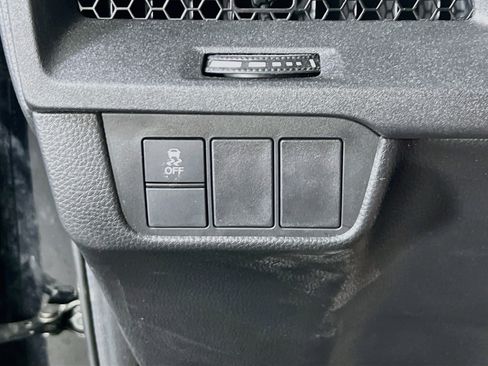 Used 2023 Honda CR-V LX image 10