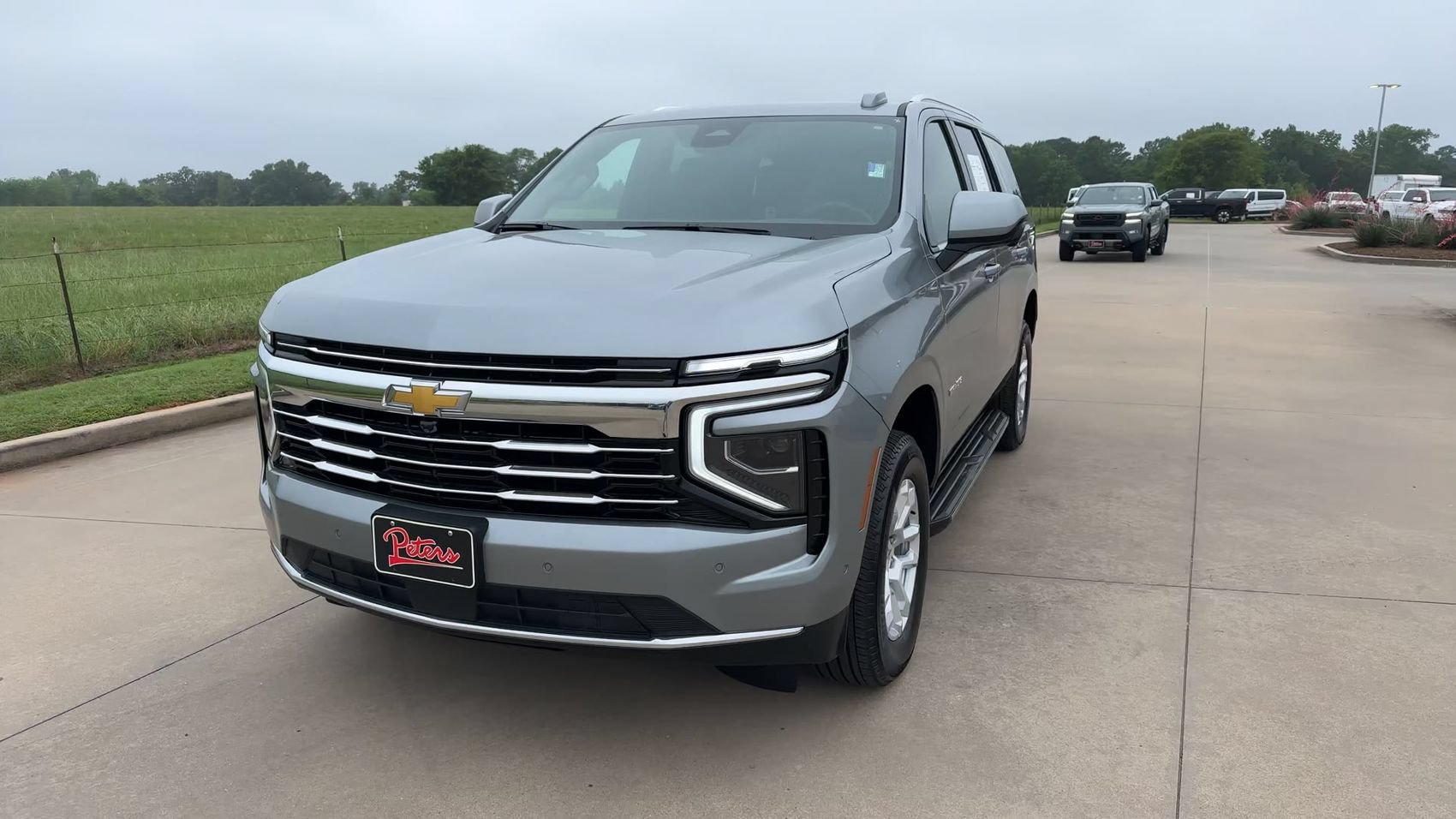 Used 2025 Chevrolet Tahoe LT AWD/4WD image 4