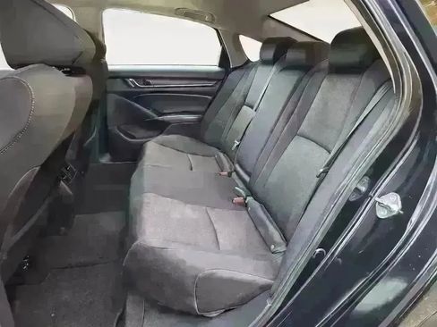 Used 2018 Honda Accord EX image 13