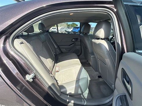 Used 2015 Chevrolet Malibu LT w/ Power Convenience Package image 15