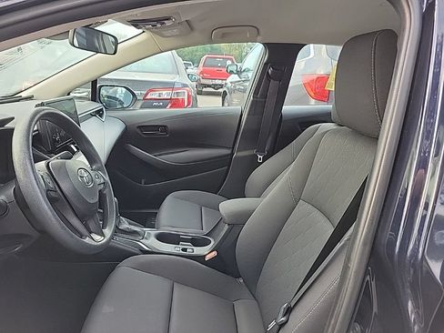 Used 2023 Toyota Corolla LE FWD image 6