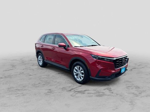 Used 2023 Honda CR-V LX image 2