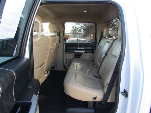 Used 2021 Ford F250 Lariat w/ Lariat Value Package AWD/4WD image 24
