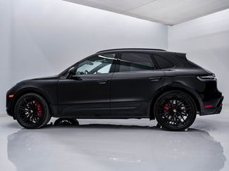Certified 2023 Porsche Macan GTS video 2