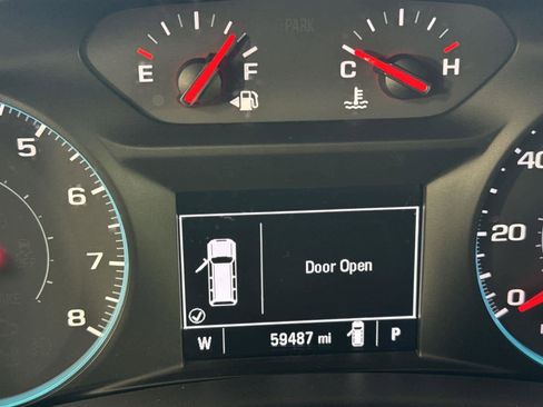 Used 2018 Chevrolet Equinox LT image 31