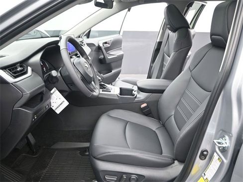 New 2025 Toyota RAV4 XLE Premium image 11