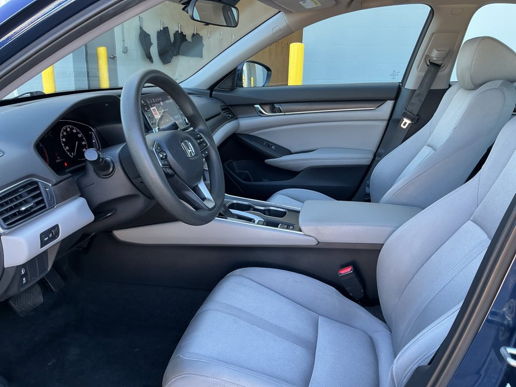 Used 2020 Honda Accord EX image 17