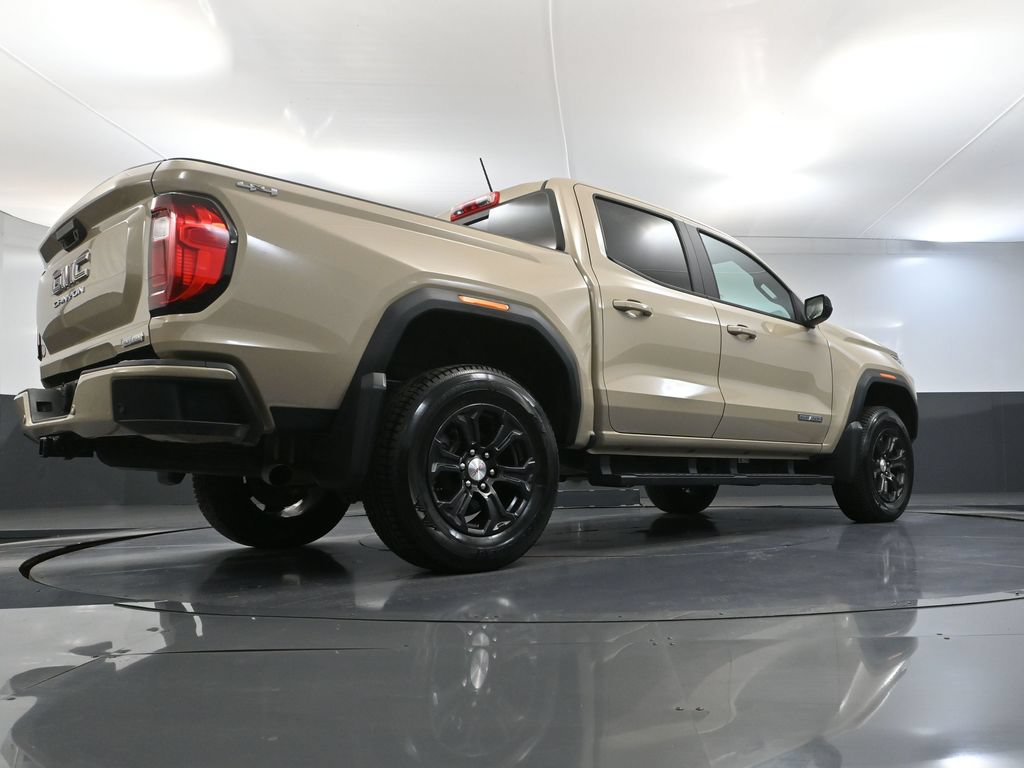 Used 2023 GMC Canyon Elevation w/ Elevation Premium Package AWD/4WD image 43