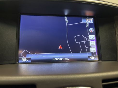 Used 2016 INFINITI Q70 L 3.7 w/ Deluxe Touring Package image 21