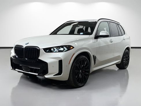 New 2026 BMW X5 xDrive40i w/ M Sport Package image 7