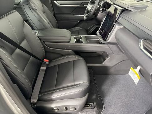 New 2026 GMC Acadia Elevation w/ Elevation Premium Package image 21