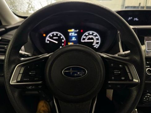 Used 2021 Subaru Forester Base image 20