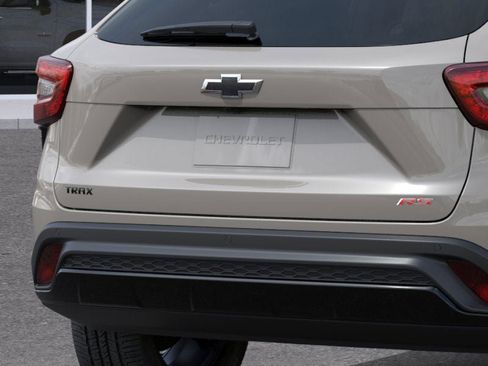 New 2026 Chevrolet Trax RS w/ Driver Confidence Package image 14