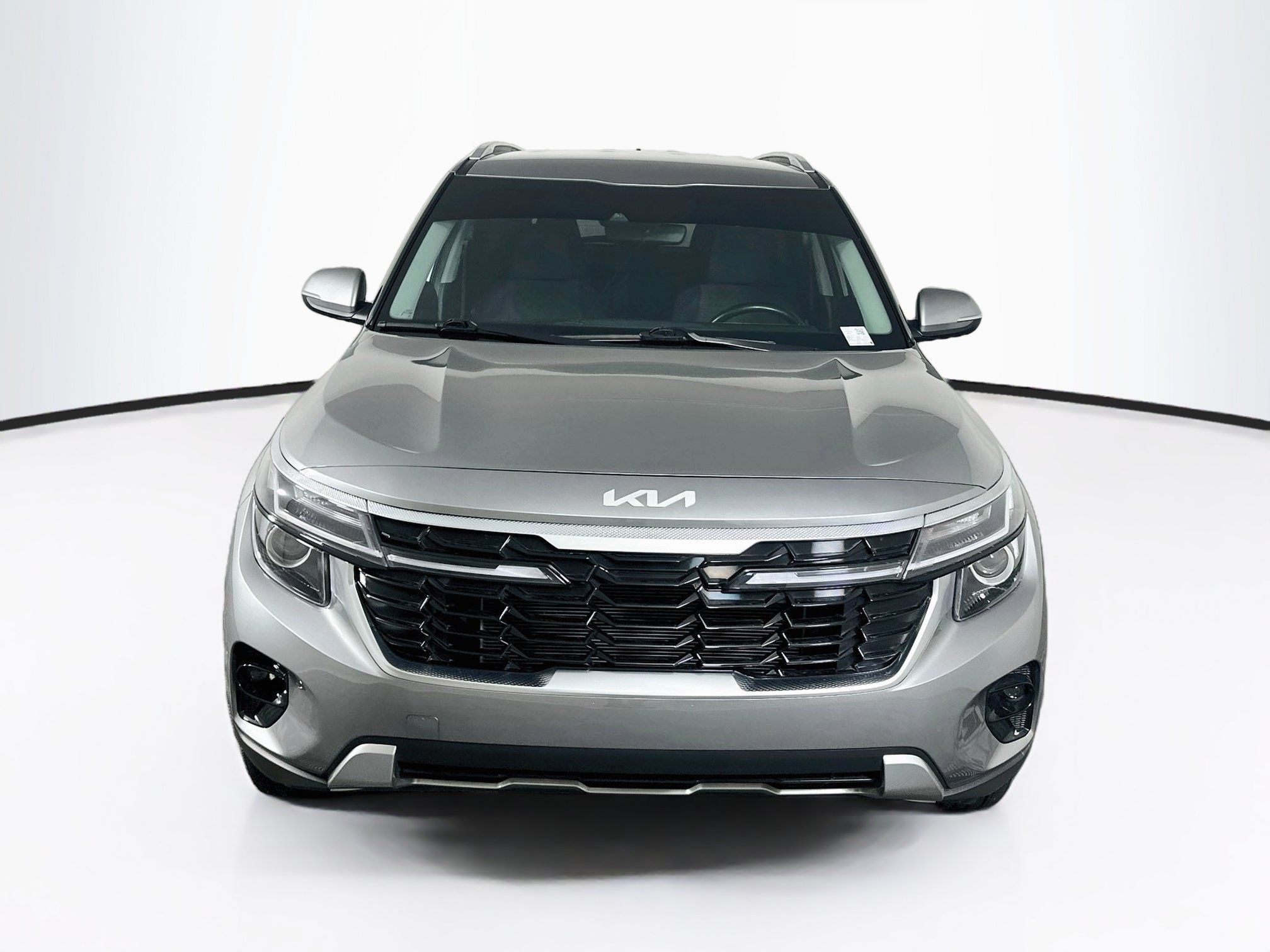 Used 2024 Kia Seltos S FWD image 2