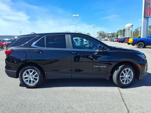Used 2024 Chevrolet Equinox LT w/ LPO, Floor Liner Package FWD image 2