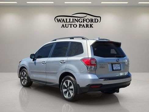 Used 2018 Subaru Forester 2.5i Limited AWD/4WD image 6