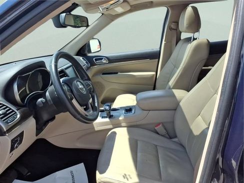 Used 2015 Jeep Grand Cherokee Limited AWD/4WD image 12