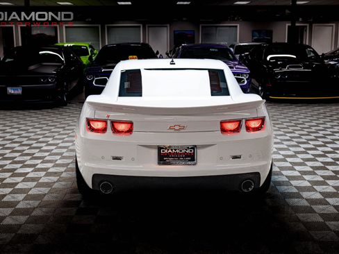Used 2010 Chevrolet Camaro SS w/ LPO, Ground Effects Package image 28