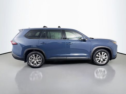 New 2026 Toyota Grand Highlander Limited image 4