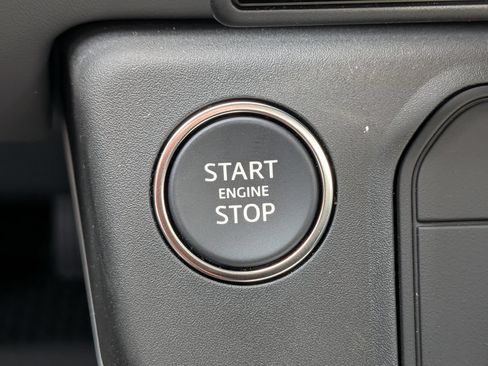 New 2026 Land Rover Defender 110 X-Dynamic SE AWD/4WD image 30