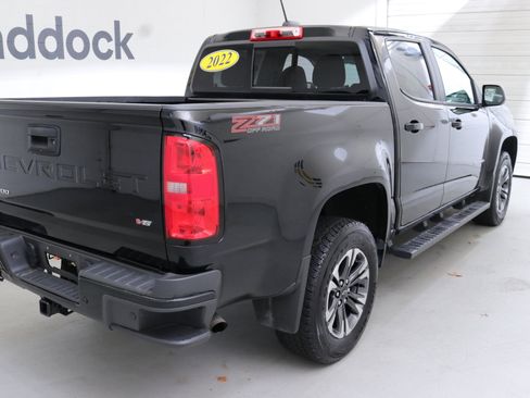 Used 2022 Chevrolet Colorado Z71 w/ Safety Package image 9