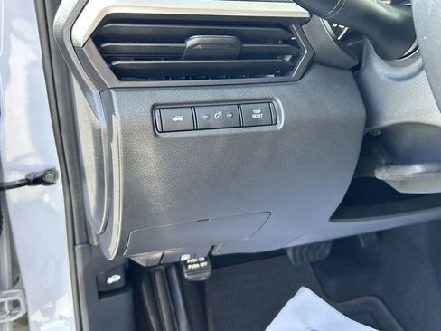 Certified 2024 Nissan Altima 2.5 SR FWD image 17