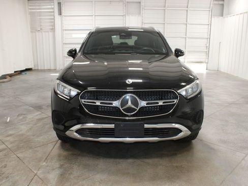 Used 2024 Mercedes-Benz GLC 300 4MATIC image 6