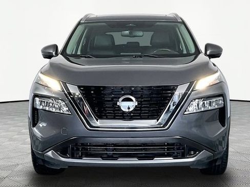 Used 2023 Nissan Rogue SL FWD image 3