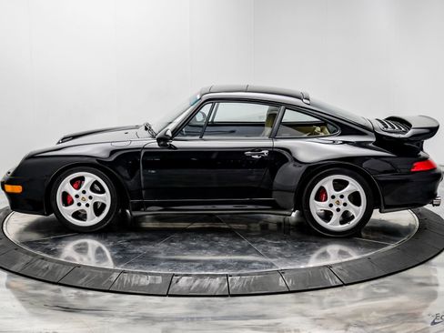 Used 1997 Porsche 911 Carrera S image 11