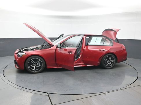 Used 2024 Mercedes-Benz C 300 4MATIC Sedan image 47
