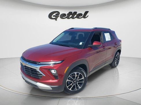 Used 2024 Chevrolet TrailBlazer LT w/ Convenience Package image 1
