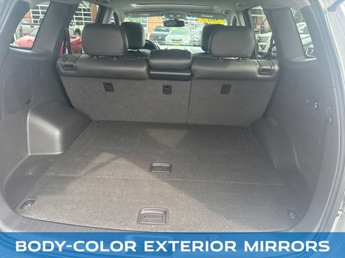 Used 2012 Hyundai Santa Fe Limited AWD/4WD image 23