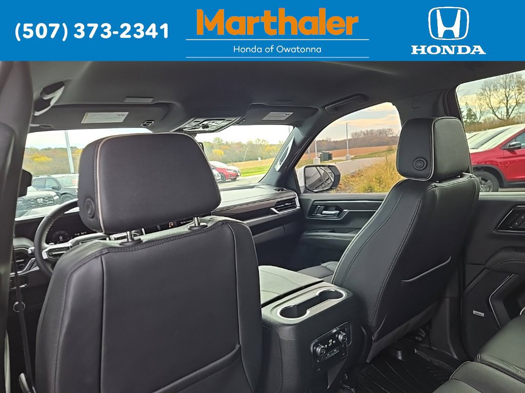 Used 2026 GMC Yukon Elevation AWD/4WD image 14